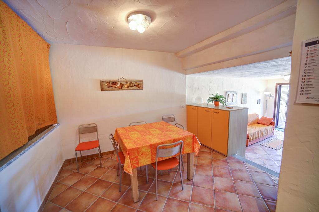 Delia Apartments San Teodoro  Extérieur photo
