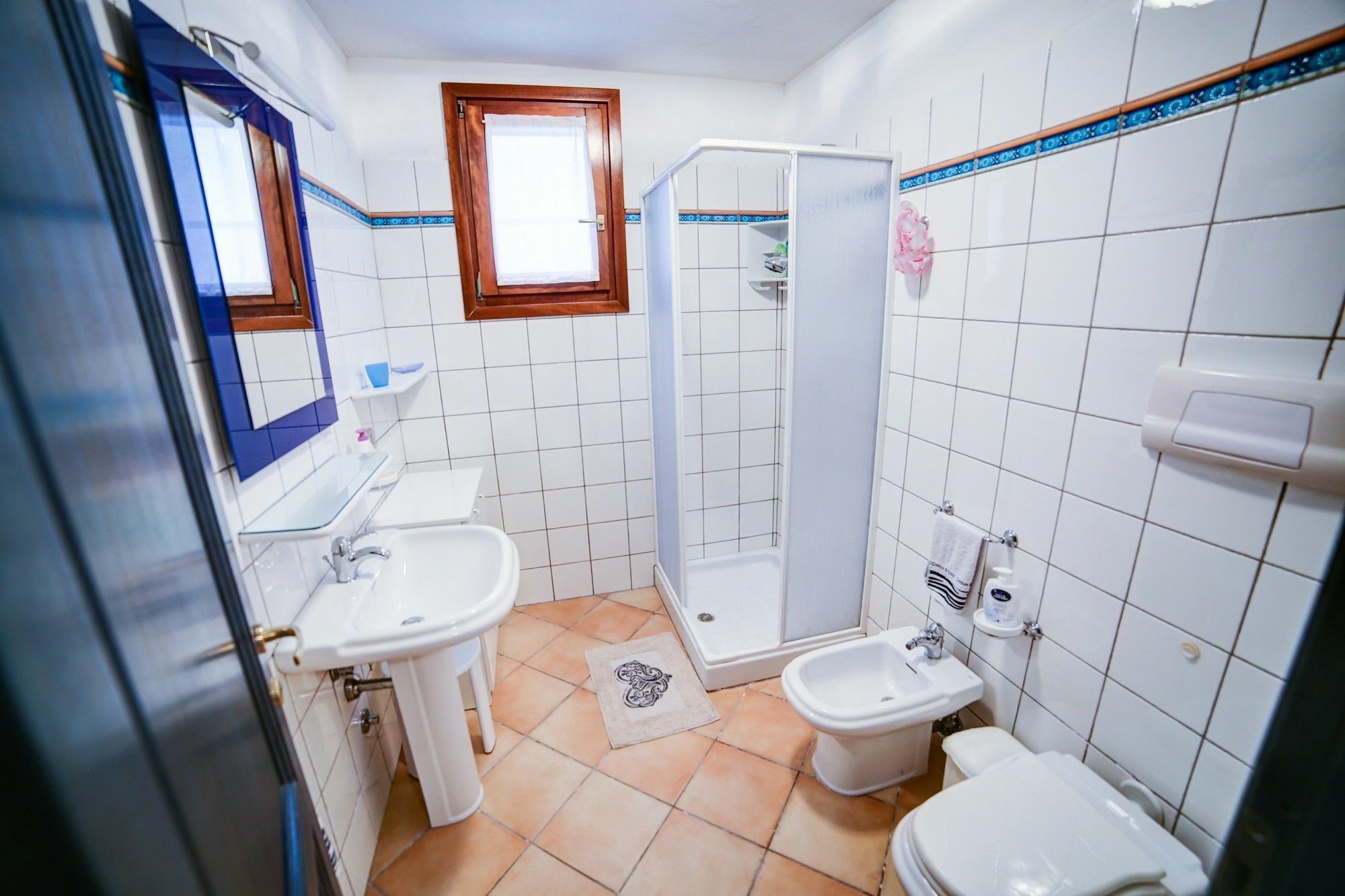 Delia Apartments San Teodoro  Extérieur photo