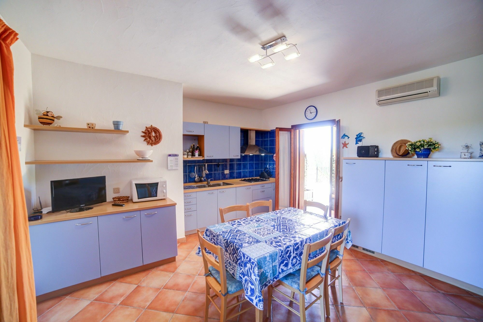 Delia Apartments San Teodoro  Extérieur photo