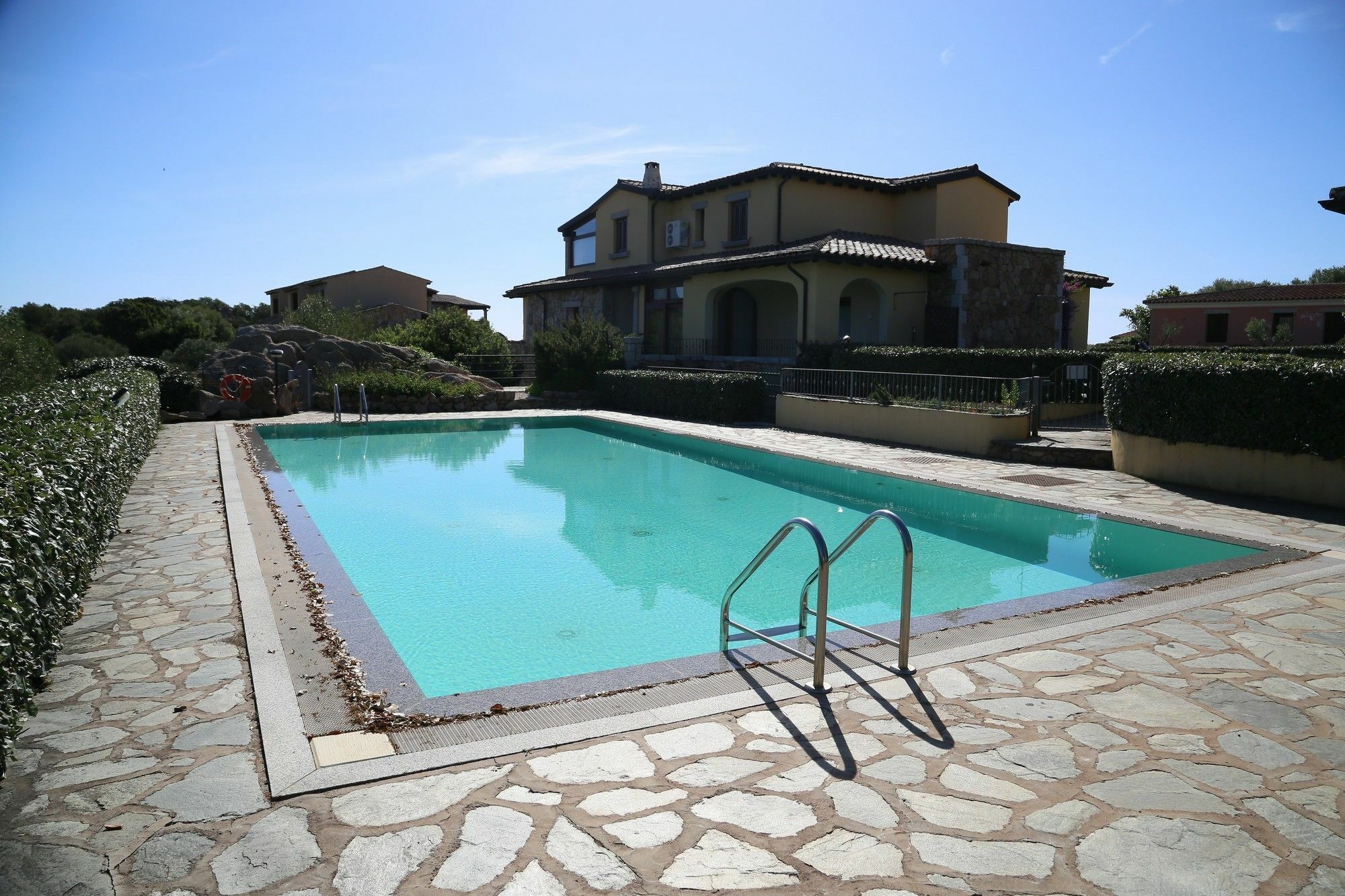 Delia Apartments San Teodoro  Extérieur photo